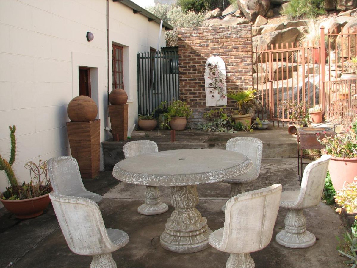 Toverberg Guest Houses Colesberg Extérieur photo