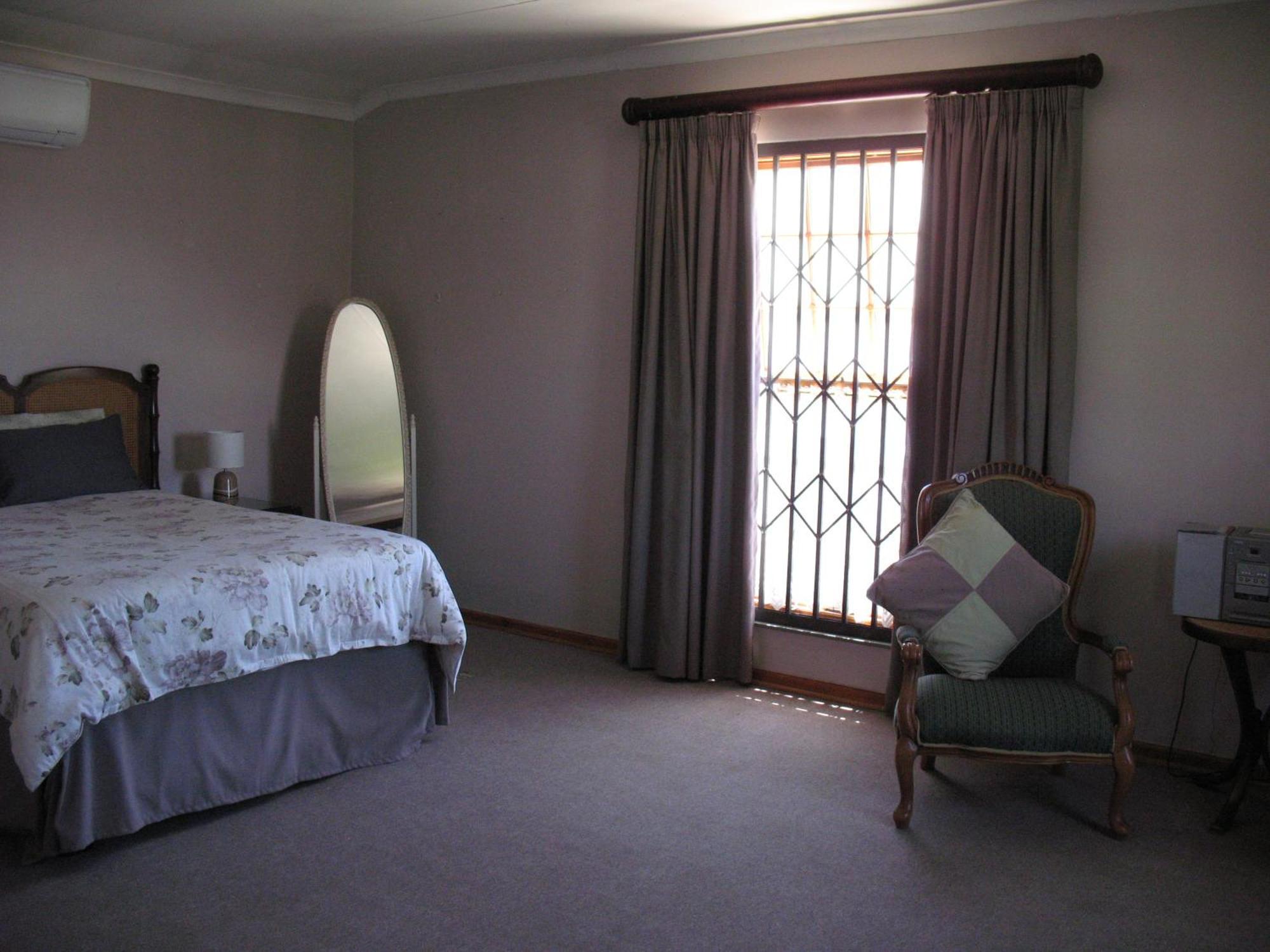 Toverberg Guest Houses Colesberg Extérieur photo